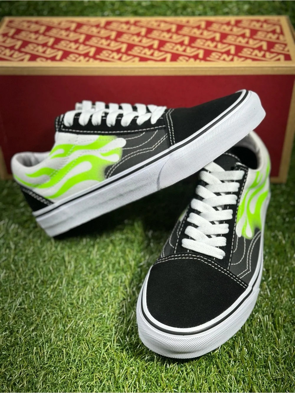Vans Old Skool Flame, Black/ Neon Green Flame, Men’s 6, 11, 11.5 , VN0A4U3BXEY